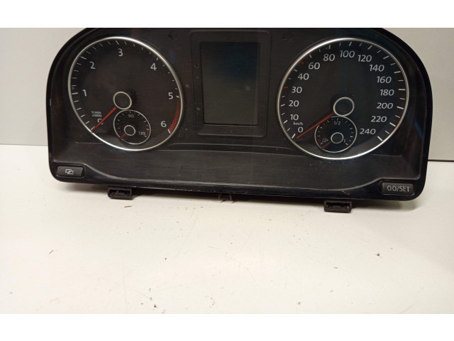 Панель приборов 1T0920875A   Volkswagen Touran II       