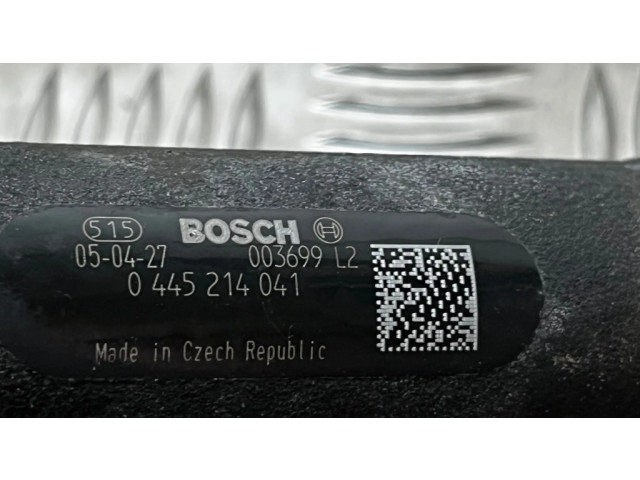 Vstřikovací lišta 0445214041, 003699L2 Chrysler Voyager pro naftový motor 2.8