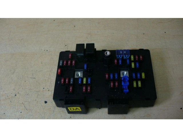 Pojistková skříňka K463 Opel Antara 2009