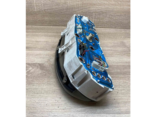 Панель приборов 769809783, BS40119050   Mazda 323 F       