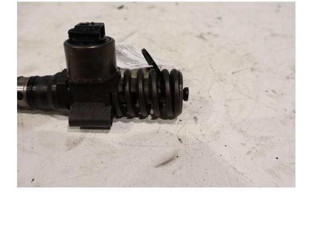 Форсунка 036130073G    Audi A6 S6 C6 4F  BRE 