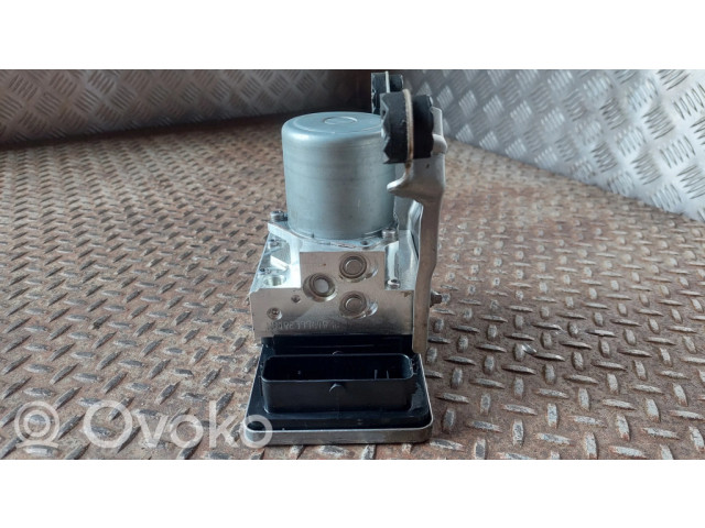 Jednotka ABS 6892279, 6892280   BMW 5 G30 G31 2019
