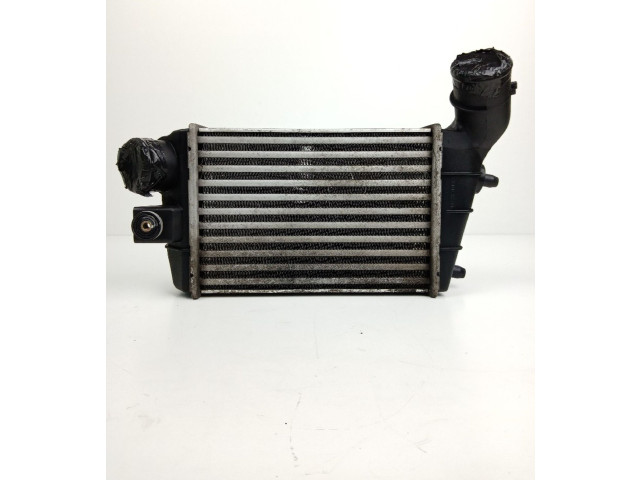 Интеркулер  46744880   Alfa Romeo GT 