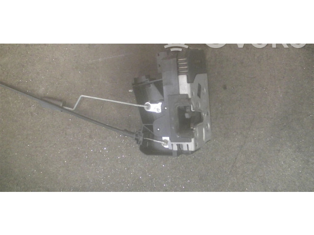 Двигатель центрально замка Opel Vivaro