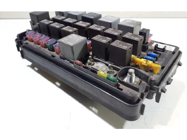 Блок предохранителей 07F14N, AK7022 SsangYong Kyron