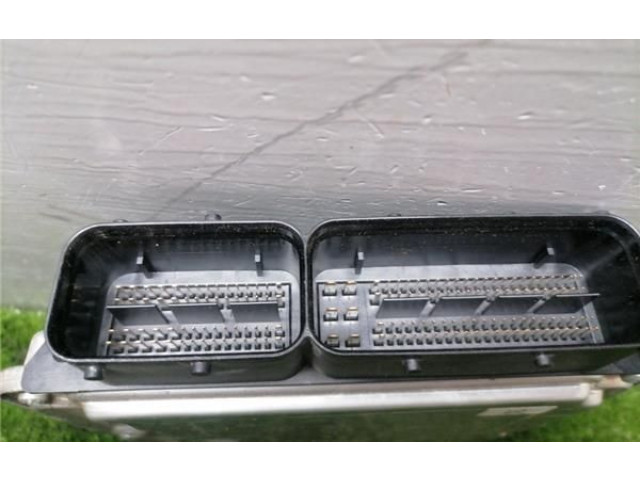 Блок управления 04L907309B, 0281018510 Volkswagen Golf VII