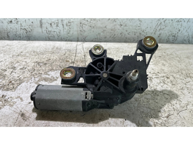 Моторчик дворников 1U6955711B, 48554953 Skoda Octavia Mk1 (1U)