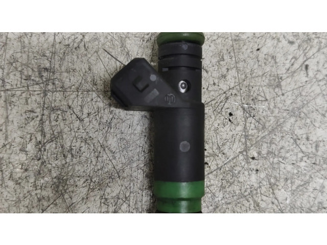 Vstřikovač Y250S02054 Ford Fiesta pro benzínový motor 1.2