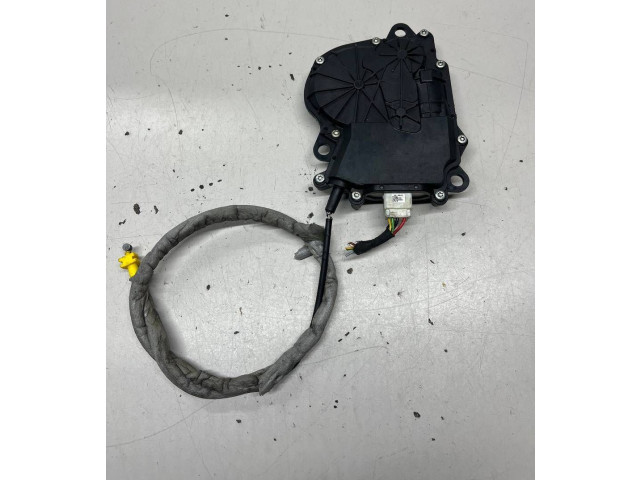 Замок багажника UA726951608, C08173105    BMW 3 F30 F35 F31 2012 - 2018 года