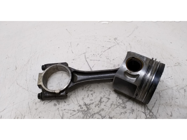 Поршень с шатуном Ford Galaxy для дизельного двигателя 1.9