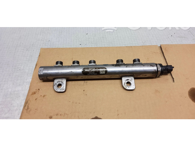 Топливная рампа 0445210043, 008270L4 Jeep Grand Cherokee