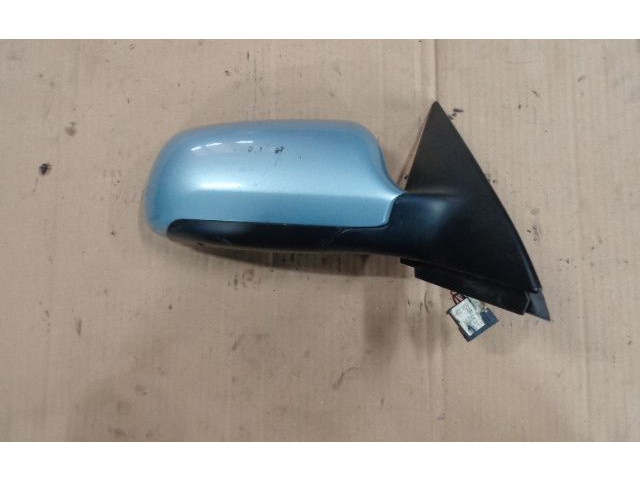 Зеркало электрическое        Audi A6 S6 C5 4B  1997 - 2005 года   