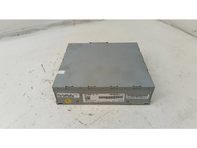 Радио/ проигрыватель CD/DVD / навигация