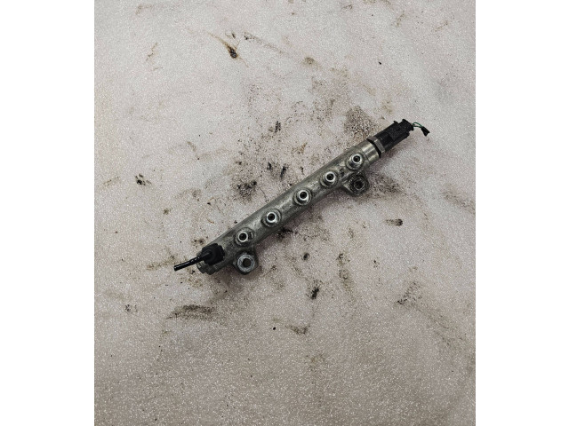 Vstřikovací lišta 8200347593 Renault Espace IV