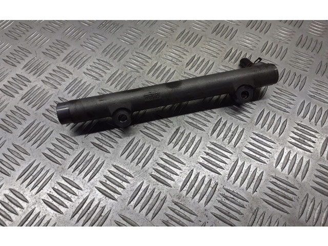 Vstřikovací lišta 107780-0452 Toyota Corolla E140 E150