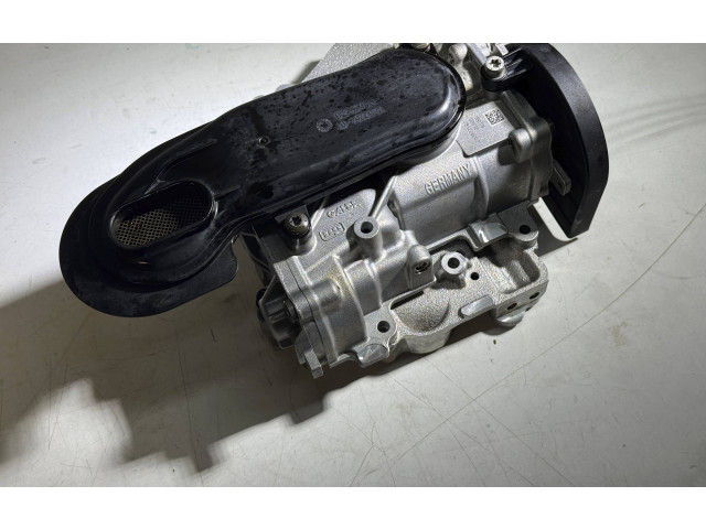 Čerpadlo oleje 7852262   BMW M5 F90   S63B44B