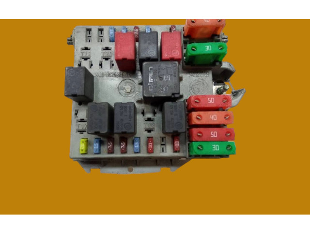 Блок предохранителей 51742419 Alfa Romeo GT