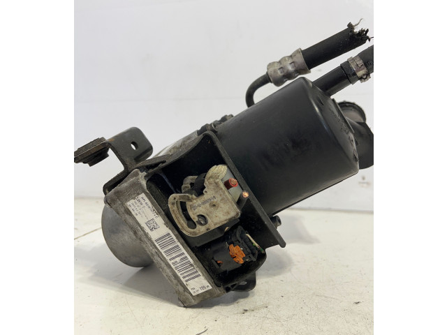 Насос усилителя руля Citroen DS5 2011 - 2018 года 9676772980