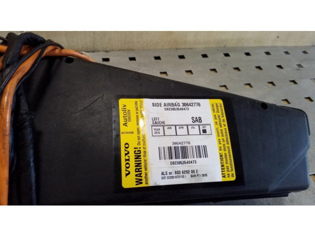 Подушка безопасности в сиденье 30642776   Volvo XC70