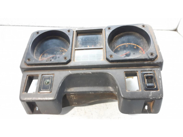 Панель приборов MB716924 Mitsubishi Montero