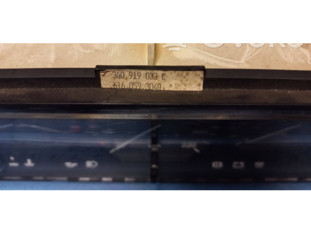 Панель приборов 3A0919033C, 160593040   Volkswagen PASSAT B4       