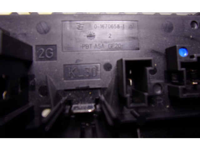 Pojistková skříňka Řídící jednotka BSM A2129060605, 016706581A Mercedes-Benz CLK AMG A208 C208 2011