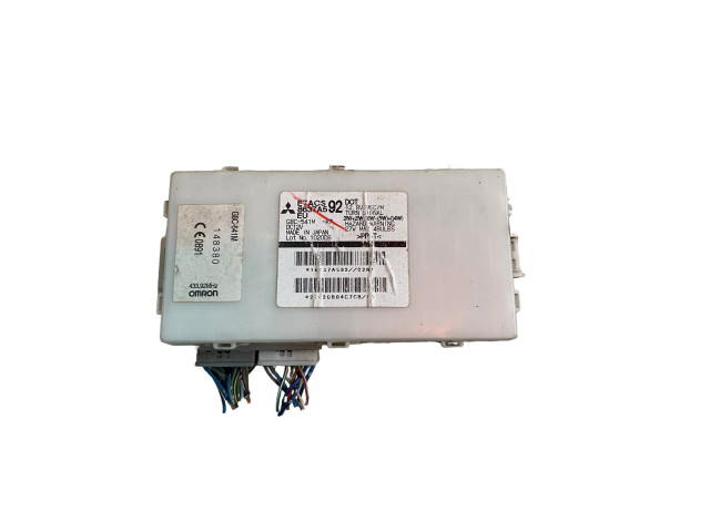 Блок предохранителей 8637A592 Mitsubishi L200