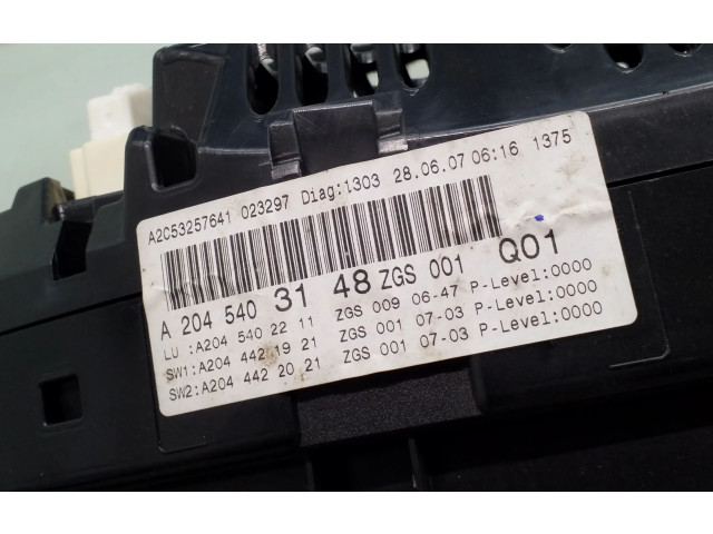 Přístrojová deska Mercedes-Benz C W204 2007 A2045403148