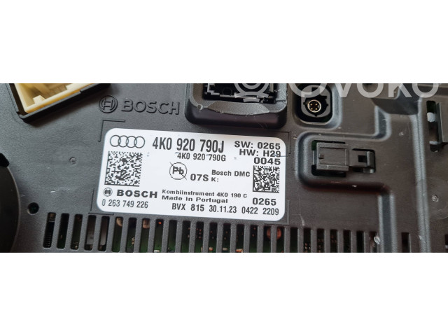 Přístrojová deska Audi RS Q8 2024 4K0920790J, 0263749226