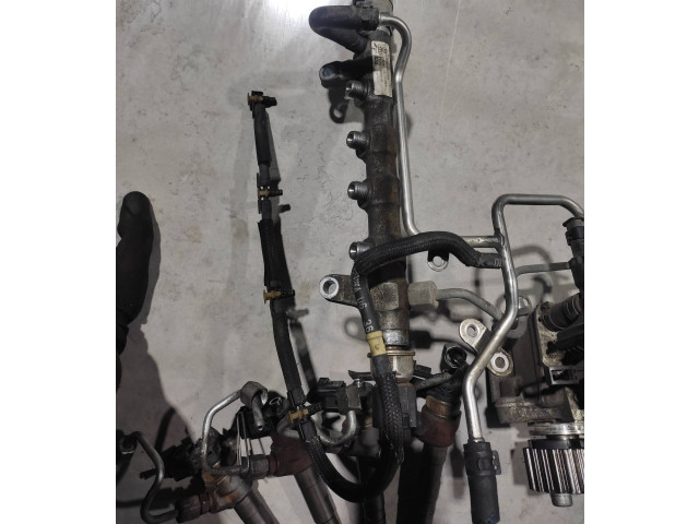 Vstřikovač 03L130277J, 03L130089P Volkswagen Tiguan CFF