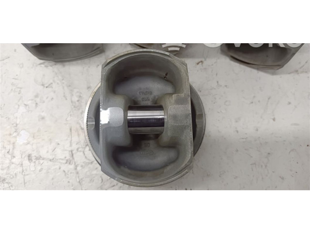  Поршень    Audi A6 S6 C6 4F  