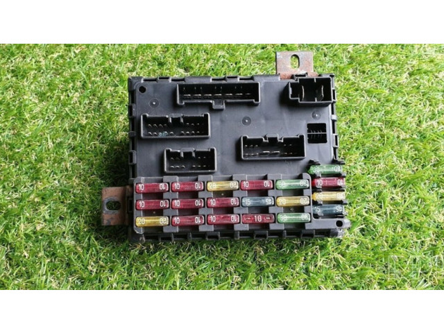 Pojistková skříňka 46447809 Alfa Romeo 156 2000