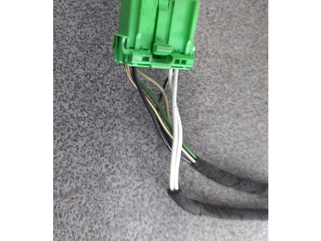 Зеркало электрическое Volvo V70 2000 - 2004 года