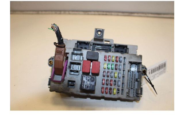 Блок предохранителей 51769367   Fiat Doblo