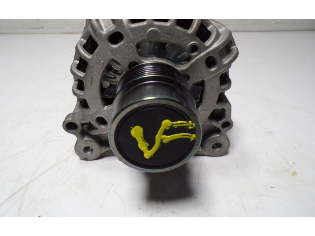 Генератор 04E903015A, 04E903015A   Audi A1      