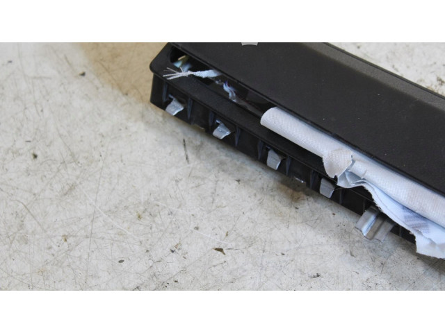 Подушка безопасности для колен A1768600302 Mercedes-Benz A W176