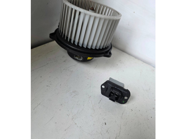 Вентилятор печки       Hyundai i10