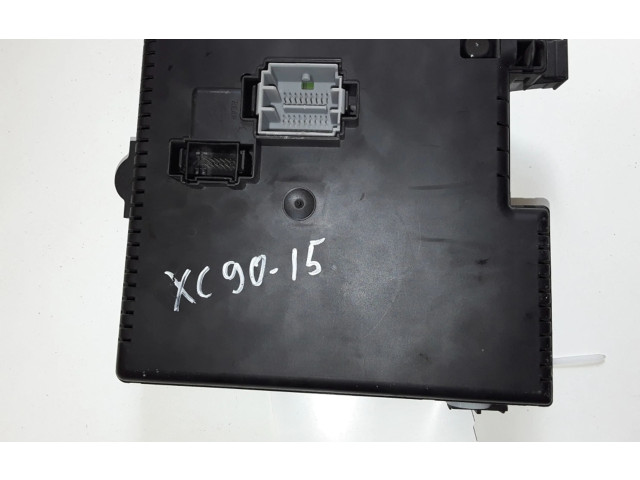 Pojistková skříňka 28080156, 3078664607W193 Volvo XC90 2009