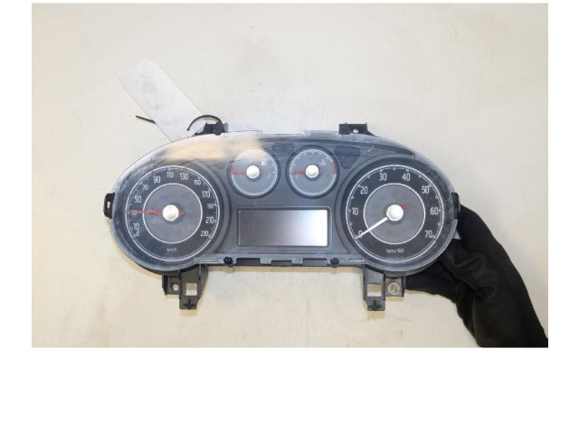 Панель приборов 51852795   Fiat Grande Punto       