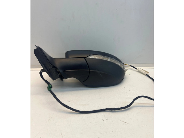 Зеркало электрическое Volkswagen Jetta VI 2011 - 2018 года