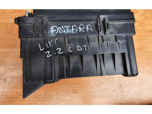 Pojistková skříňka 95471068, 1068U Opel Antara 2011