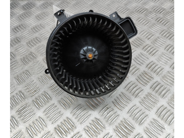 Вентилятор печки    0701132570, AY2727005432   Maserati Quattroporte