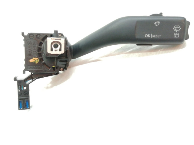 Ручка стеклоочистителей 1K0953519A   Volkswagen Caddy