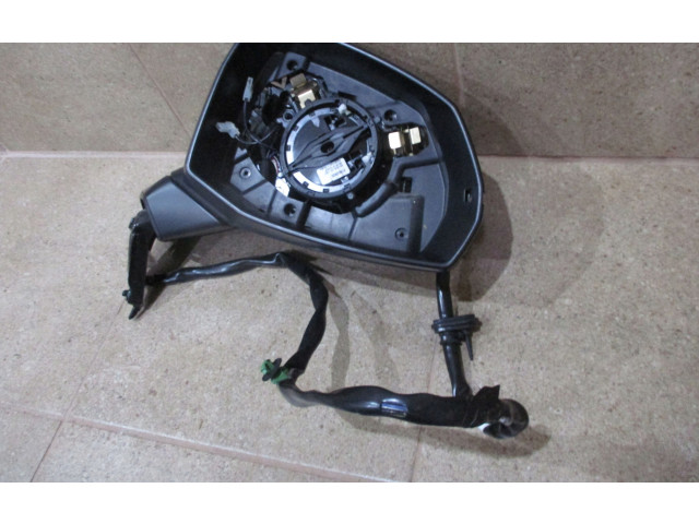 Зеркало электрическое Audi Q5 SQ5 2017 - года