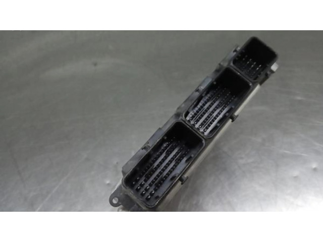 Блок управления двигателя 0281019147 Dacia Dokker