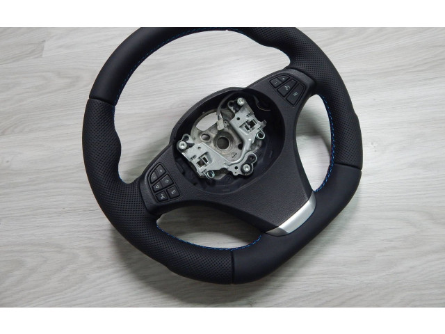 Руль BMW X3 E83 2003 - 2010 года 3-385-E83-10