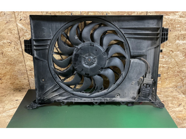 Вентилятор радиатора     30645012, 0130706822    Volvo V70 