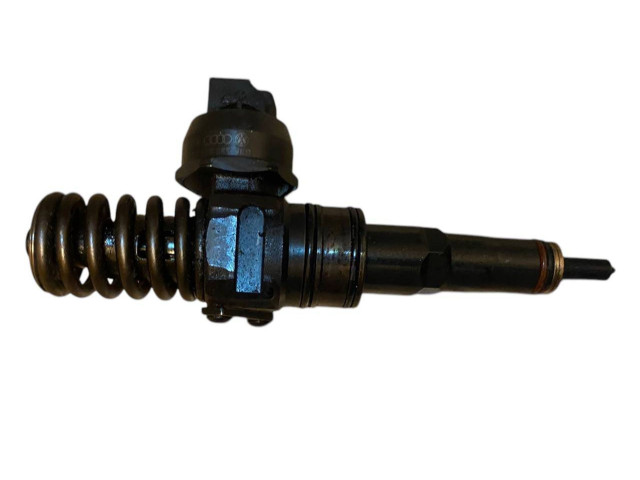 Жиклер (жиклеры) (форсунка (форсунки) 038130073AG, 0414720215 Skoda Octavia Mk2 (1Z)