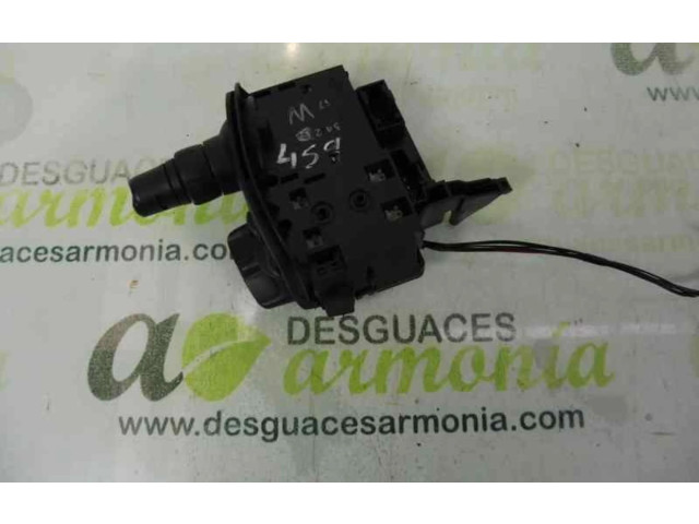 Ручка стеклоочистителей 8200127728   Renault Scenic RX