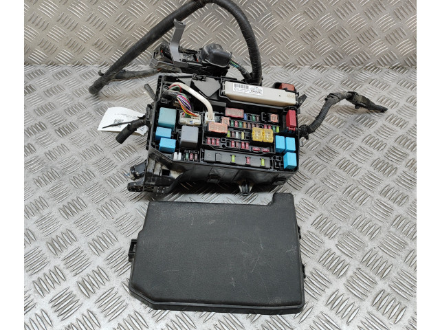 Pojistková skříňka 7352XA1, 8266276011 Lexus CT 200H 2011